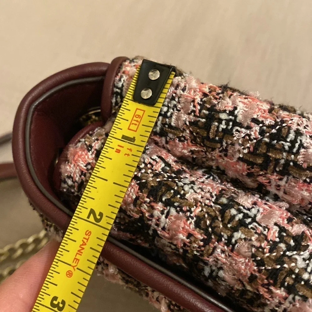 Kate Spade beautiful tweed shoulder / crossbody bag. Like new.